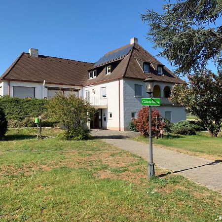 Gaestehaus An Der Rheinbruecke Altlussheim Екстериор снимка